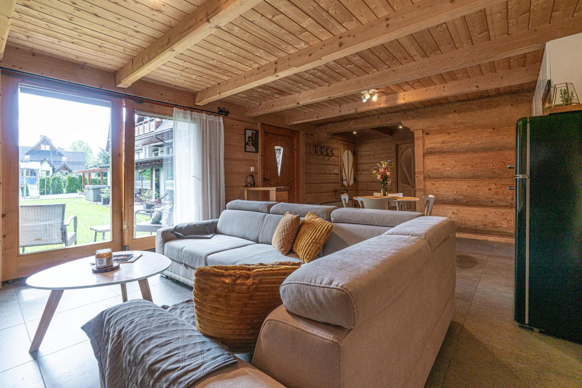 Baciarka-basen, Sauny I Jacuzzi Bed & Breakfast Koscielisko