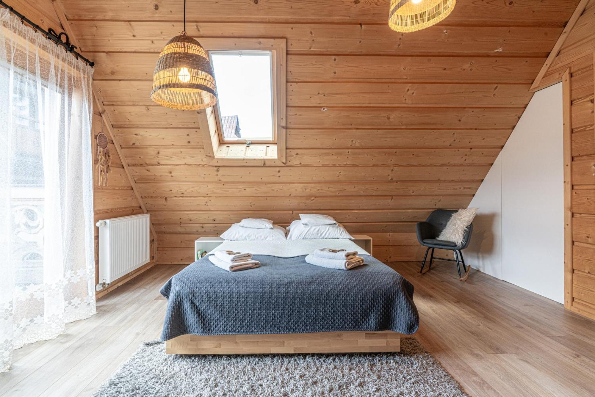 Baciarka-basen, Sauny I Jacuzzi Bed & Breakfast