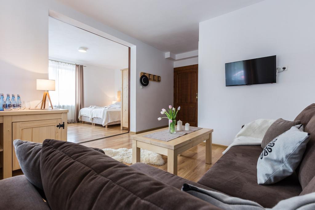 Baciarka-basen, Sauny I Jacuzzi Bed & Breakfast *