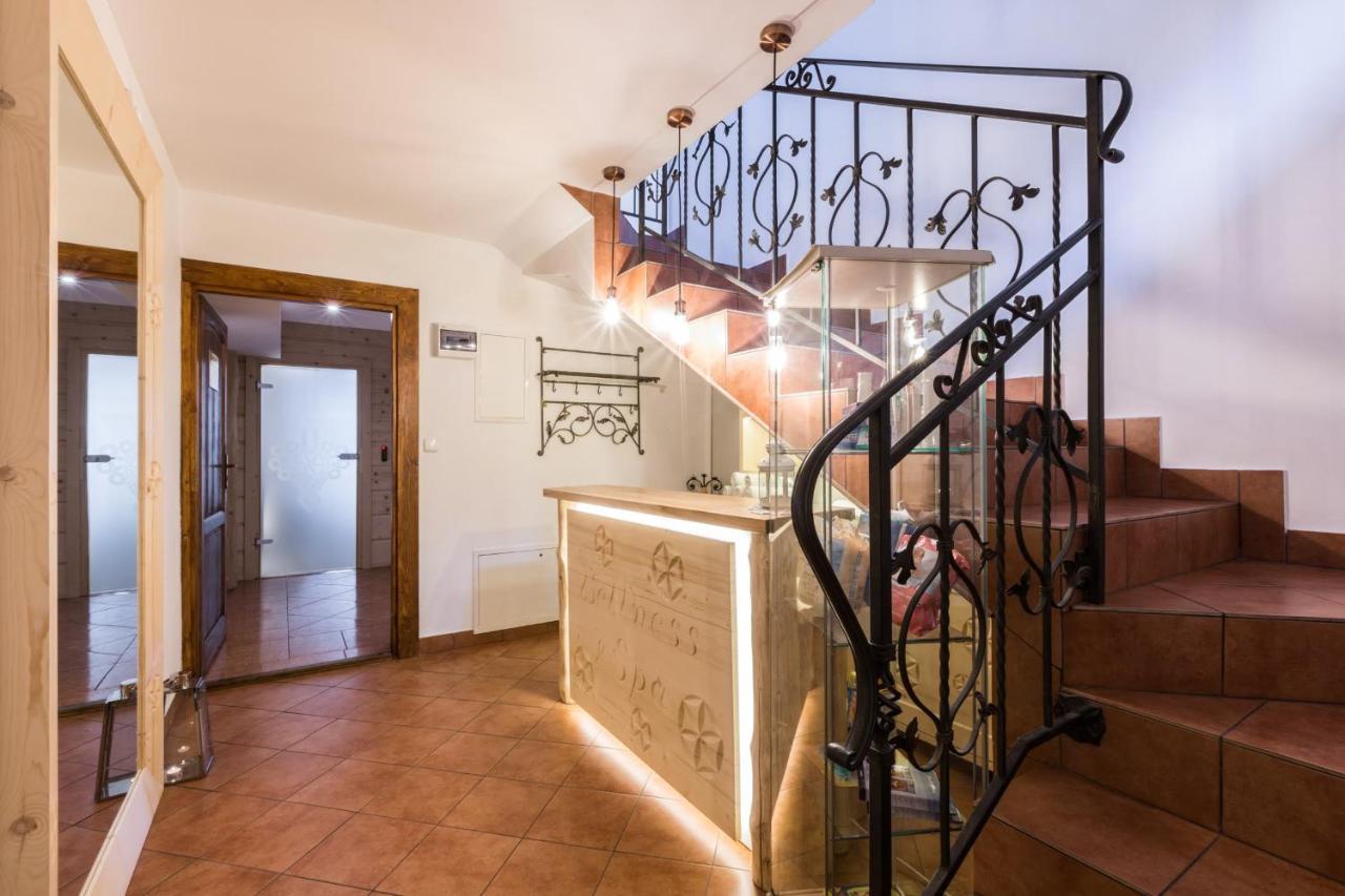 Baciarka-basen, Sauny I Jacuzzi Bed & Breakfast Koscielisko